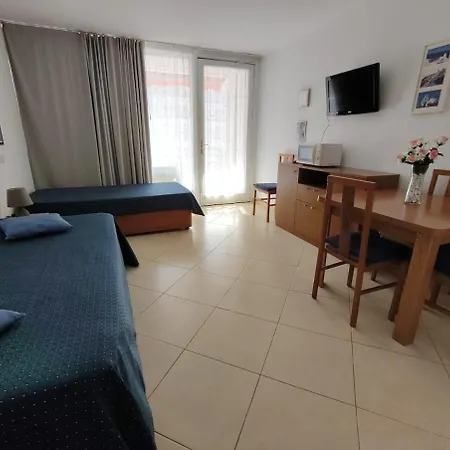 Appartement Olympia With Balcony And Pool, Americas Costa Adeje (Tenerife)